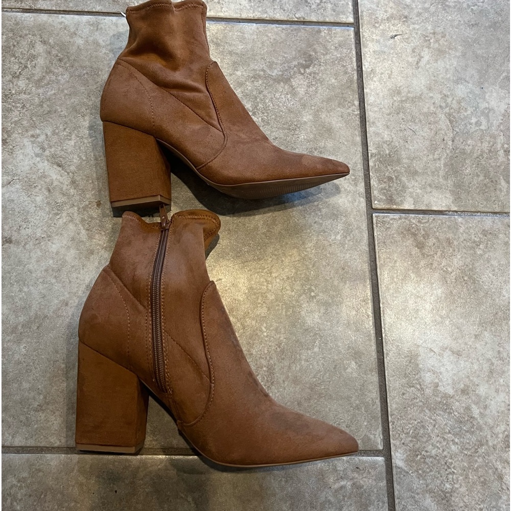 Express camel color booties with chunky heel